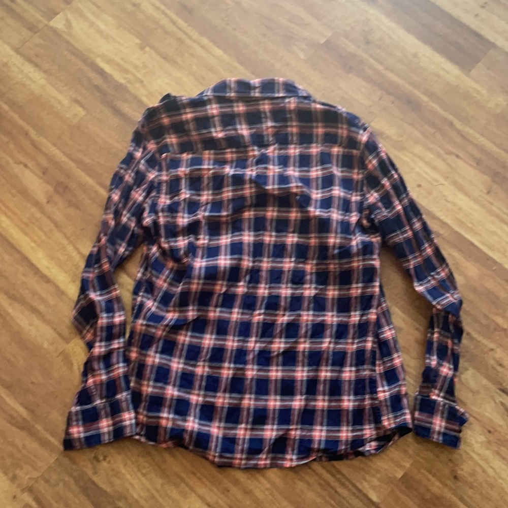 Wrangler button down - Picture 3 of 3